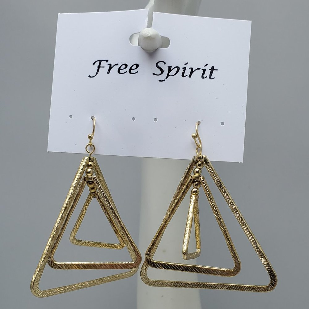FREE SPIRIT 3 TRIANGLE GOLD HOOP BALI FASHION EARRING